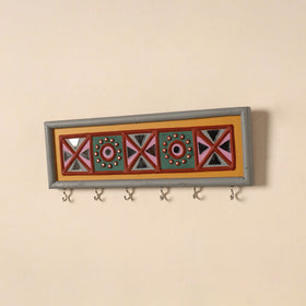 Kutch mud mirror work lippan art key holder (4 x 12 in) 16