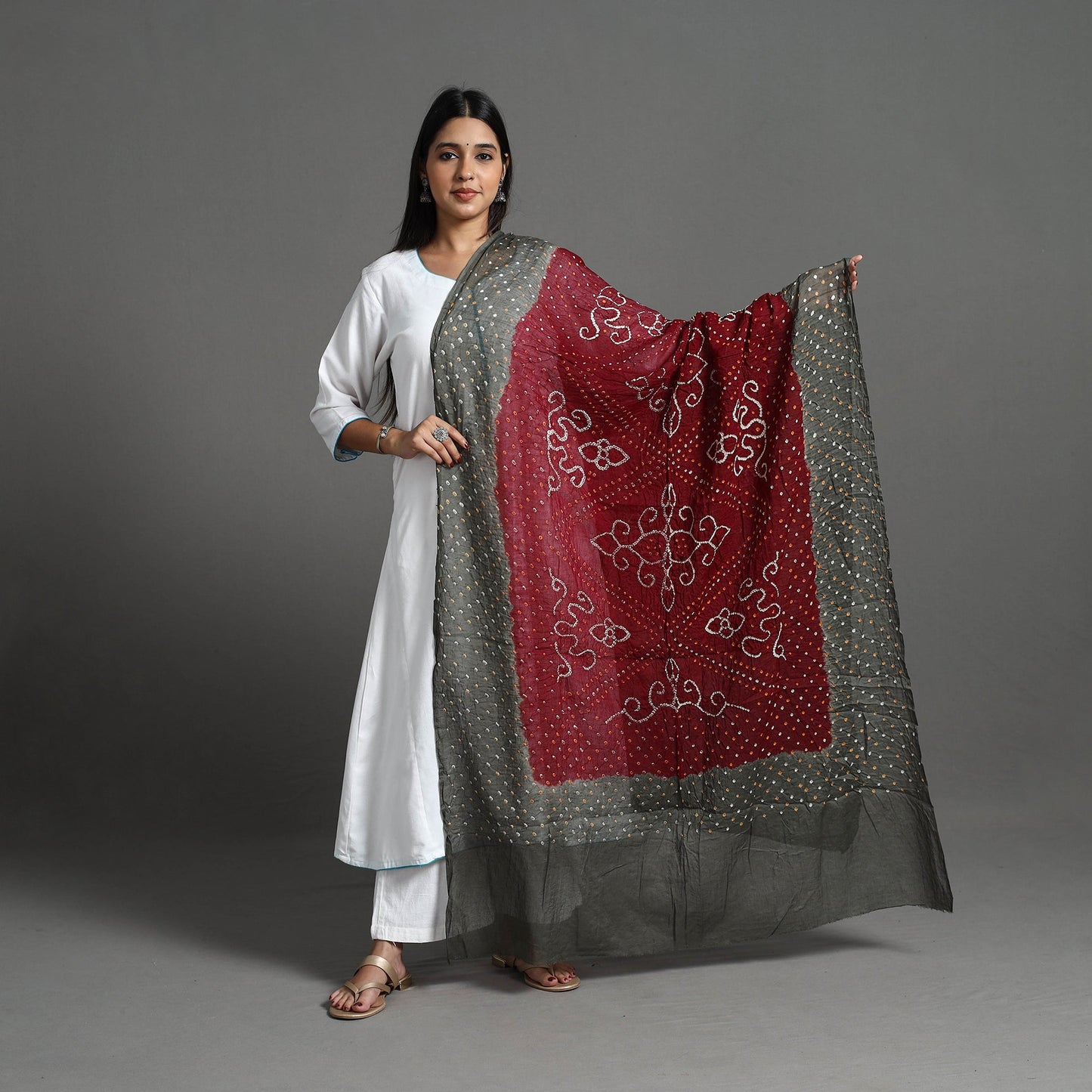 Shop Authentic Grey Bandhani Cotton Dupatta Online