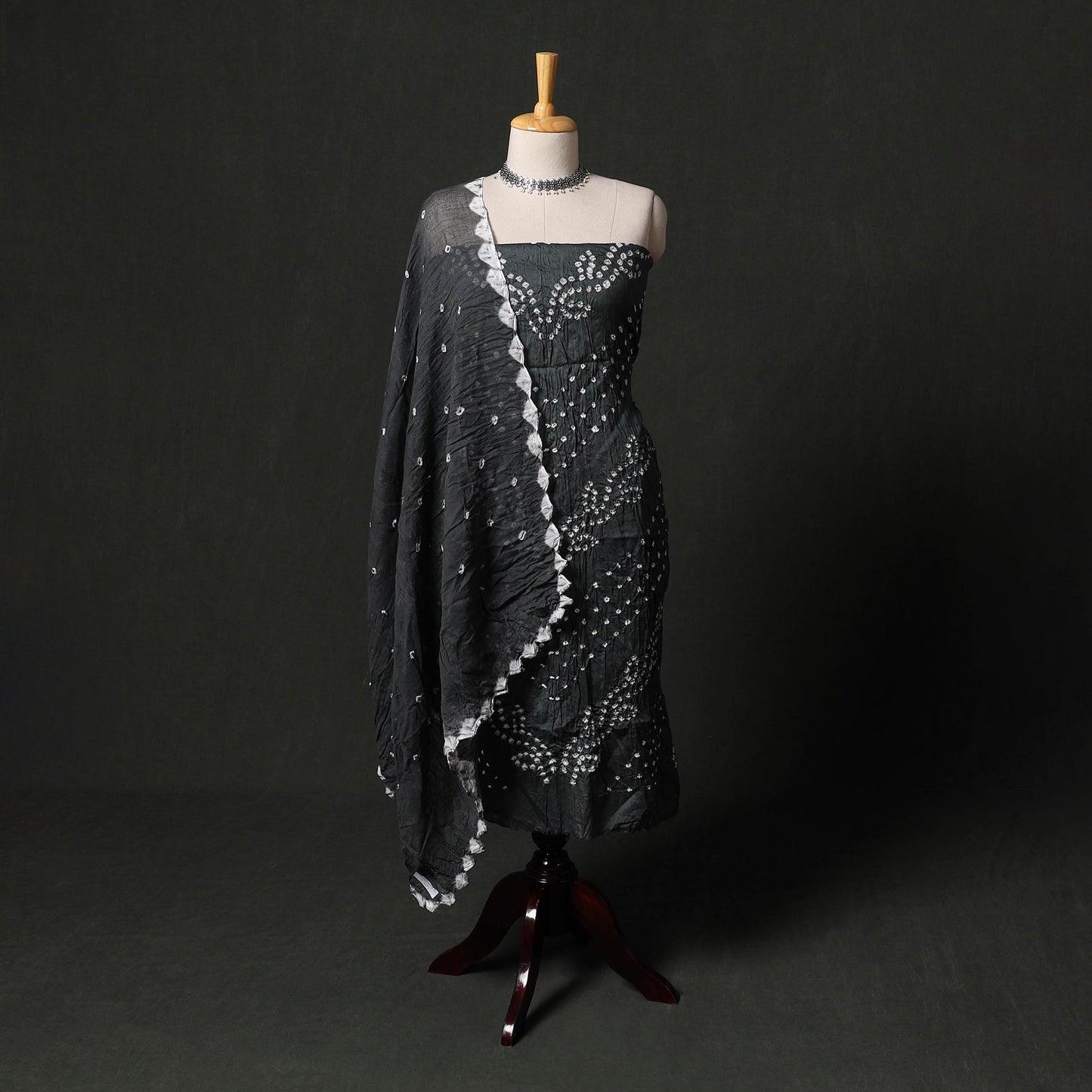 Kutch tie-dye satin cotton bandhani 3pc unstitched dress