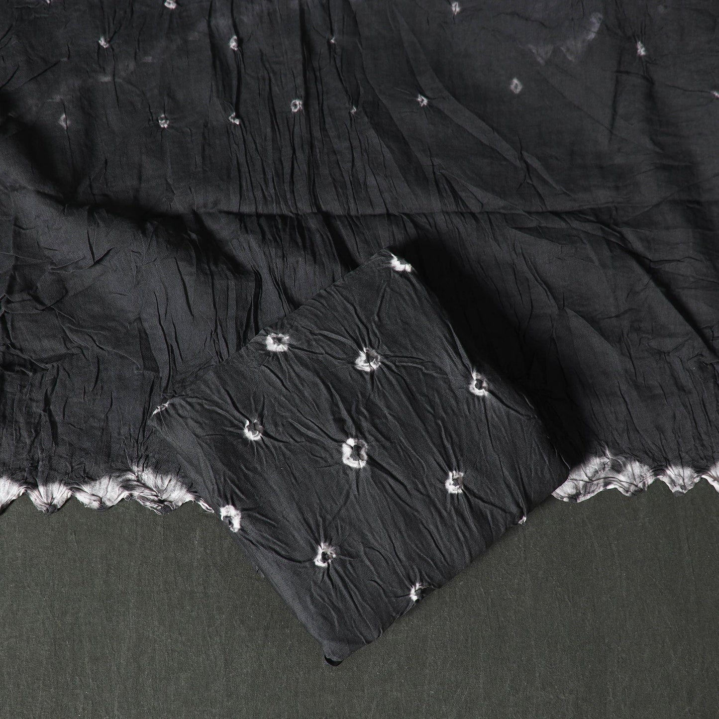 Kutch tie-dye satin cotton bandhani 3pc unstitched dress