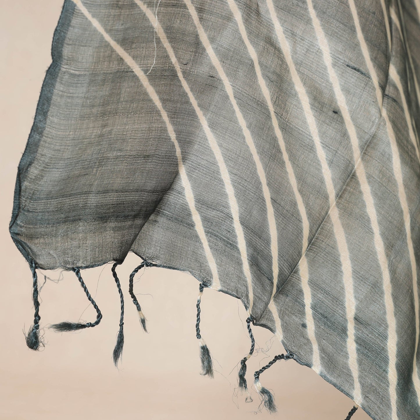 Leheriya Tie-Dye Tussar Silk Handloom Dupatta with Tassels