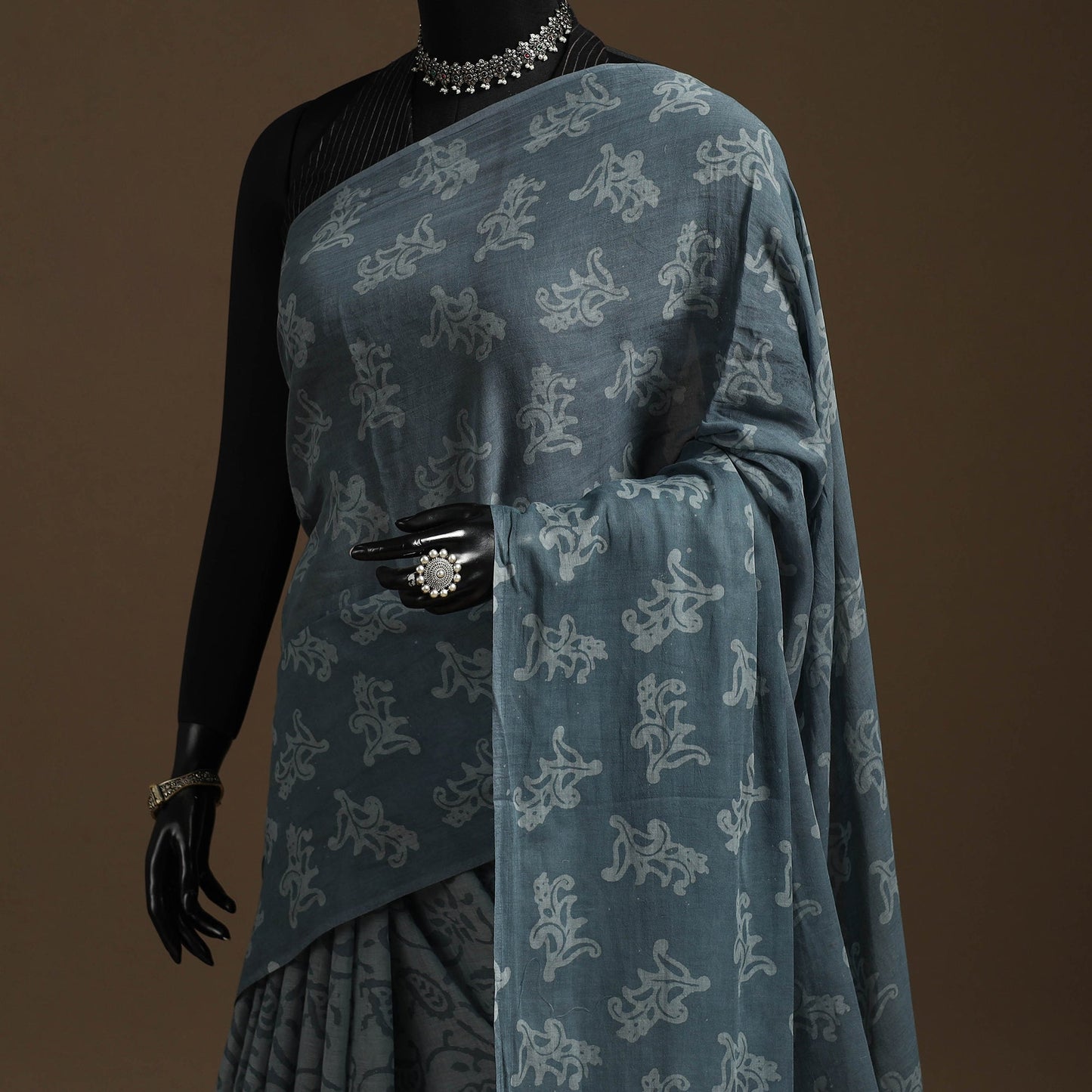 Grey - mul cotton hand batik saree 09 - handcrafted