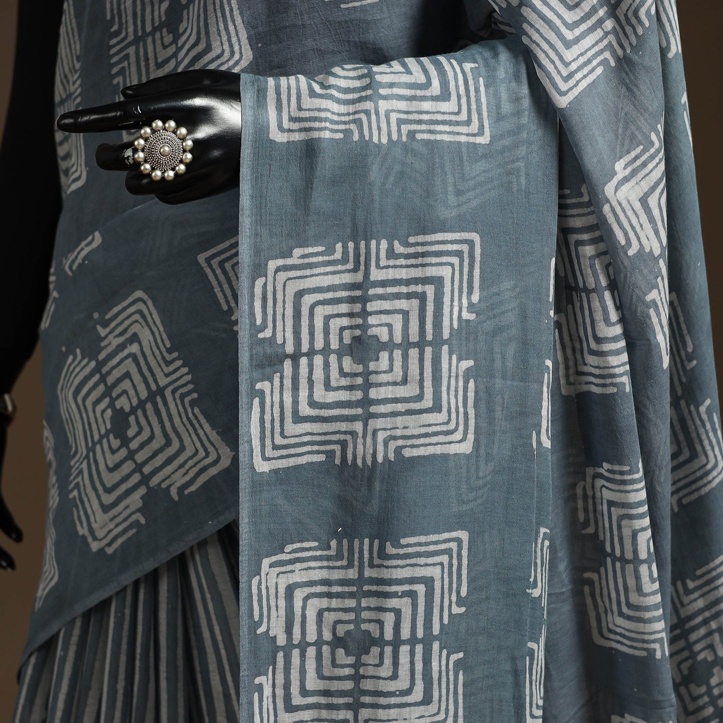 Grey - mul cotton hand batik saree 17 - handcrafted