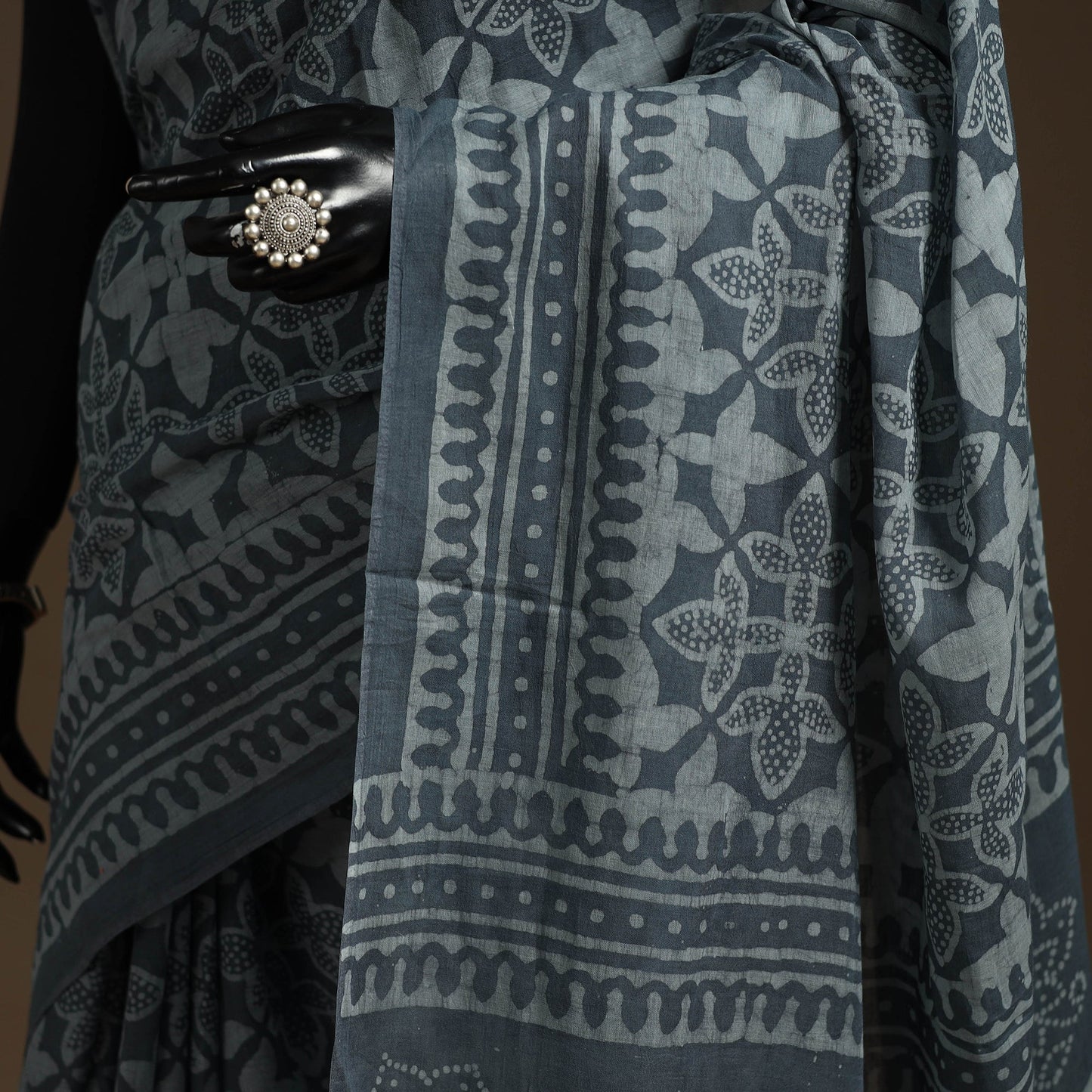 Grey - mul cotton hand batik saree 21 - handcrafted