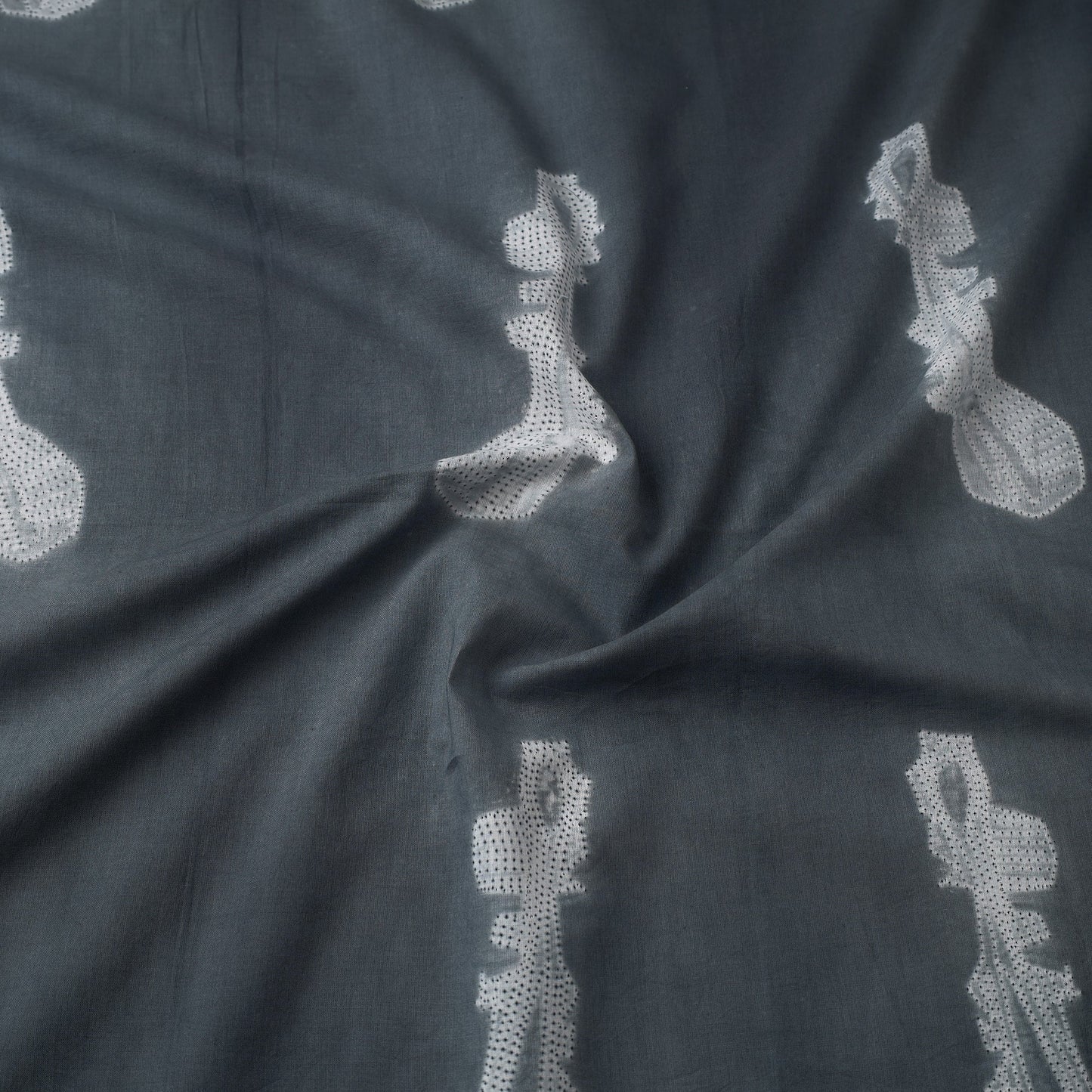 Buy Nui Shibori Tie-Dye Cotton Fabric Online at iTokri.com