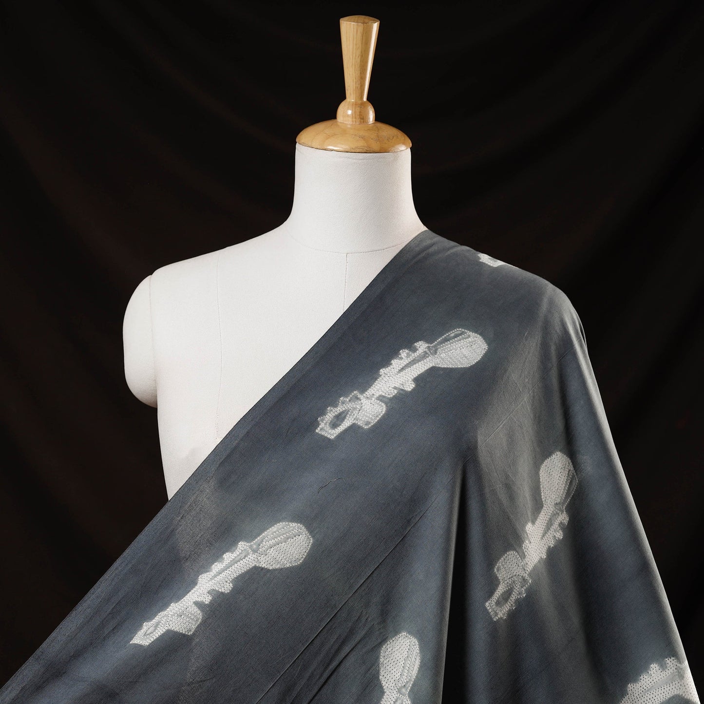 Buy Nui Shibori Tie-Dye Cotton Fabric Online at iTokri.com