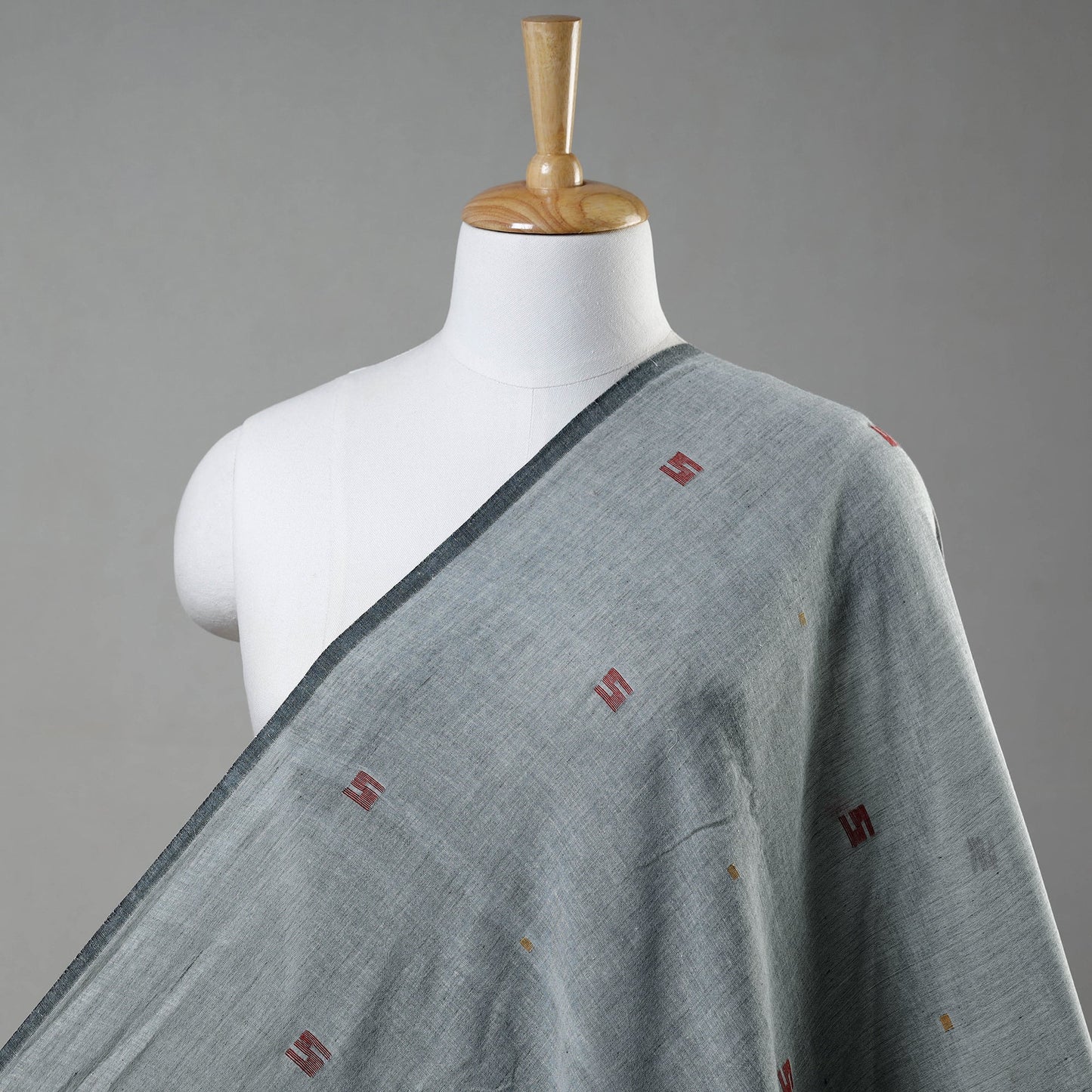 Buy Phulia Jamdani Handloom Pure Cotton Fabric Online at iTokri.com