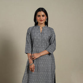 Grey - pintuck cotton straight pochampally ikat kurta 08