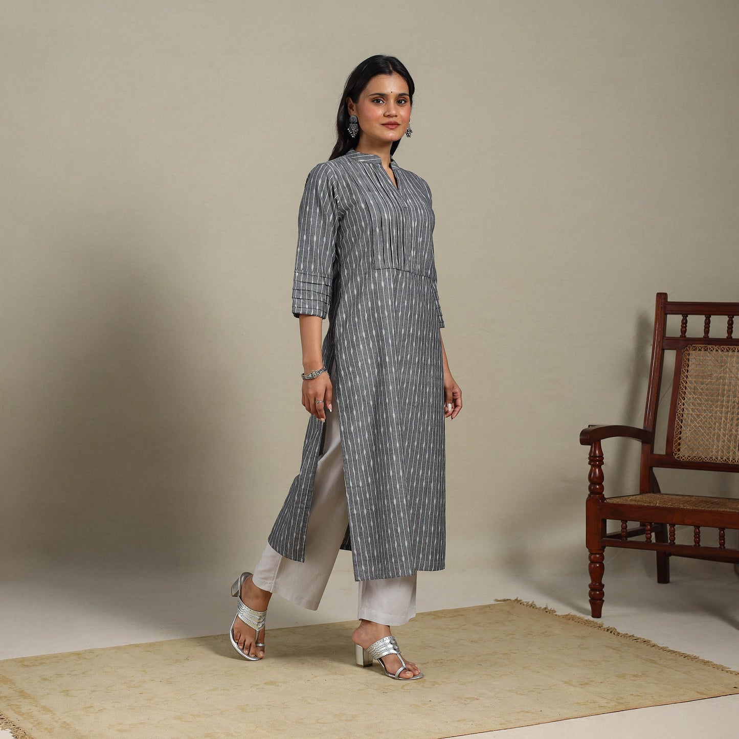 Grey - pintuck cotton straight pochampally ikat kurta 08