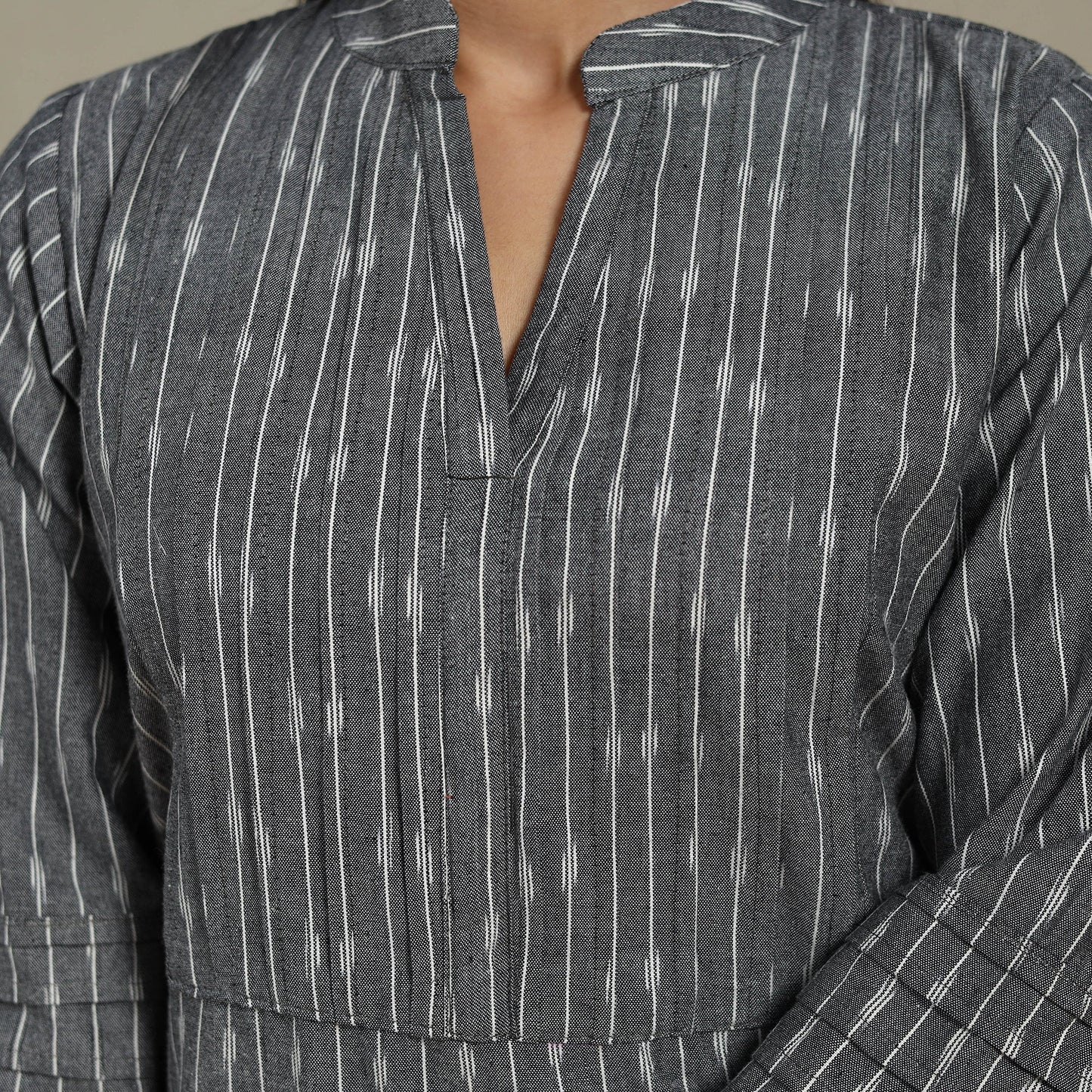 Grey - pintuck cotton straight pochampally ikat kurta 08