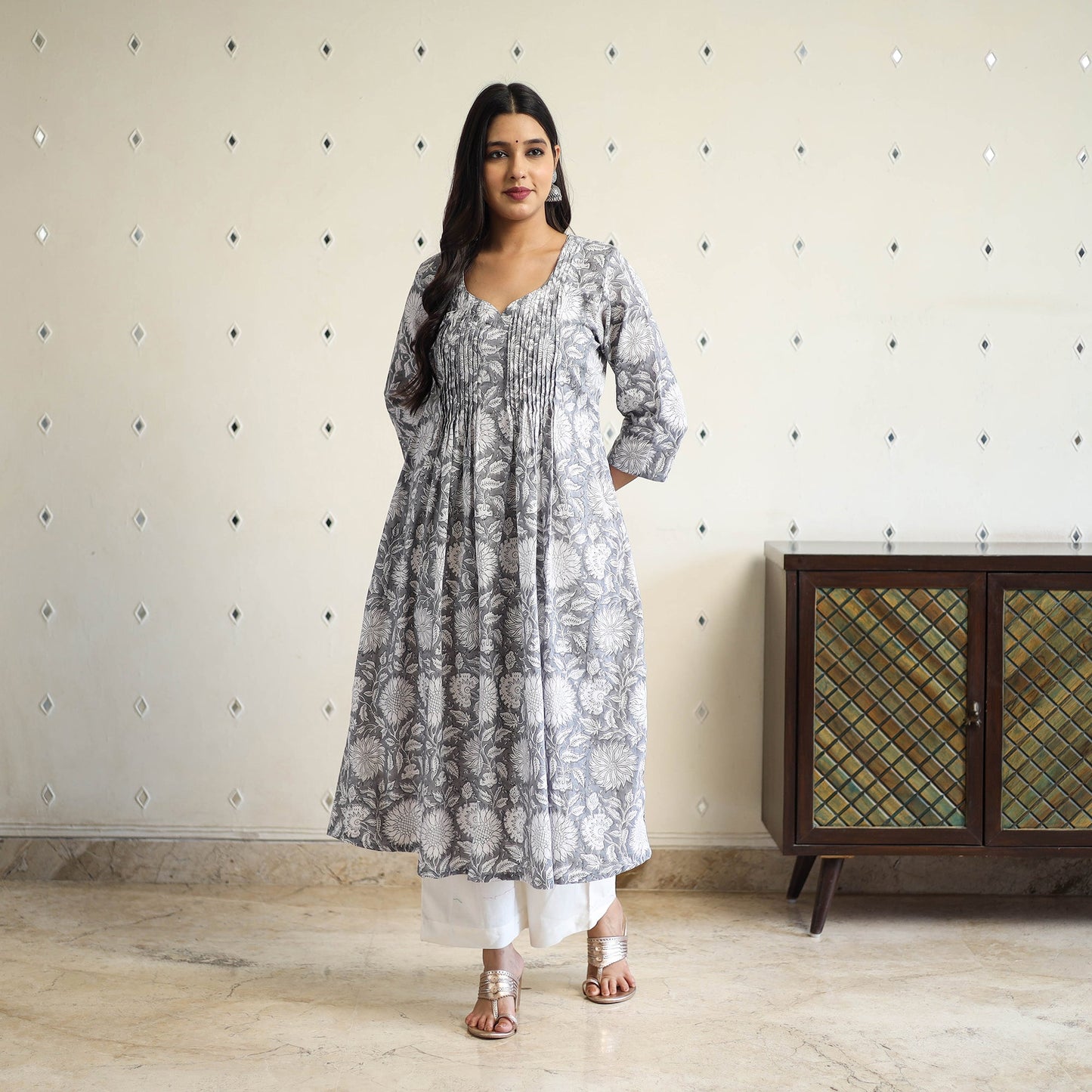 Buy Grey Pintuck Flared Cotton Block Print Sanganeri Kurta