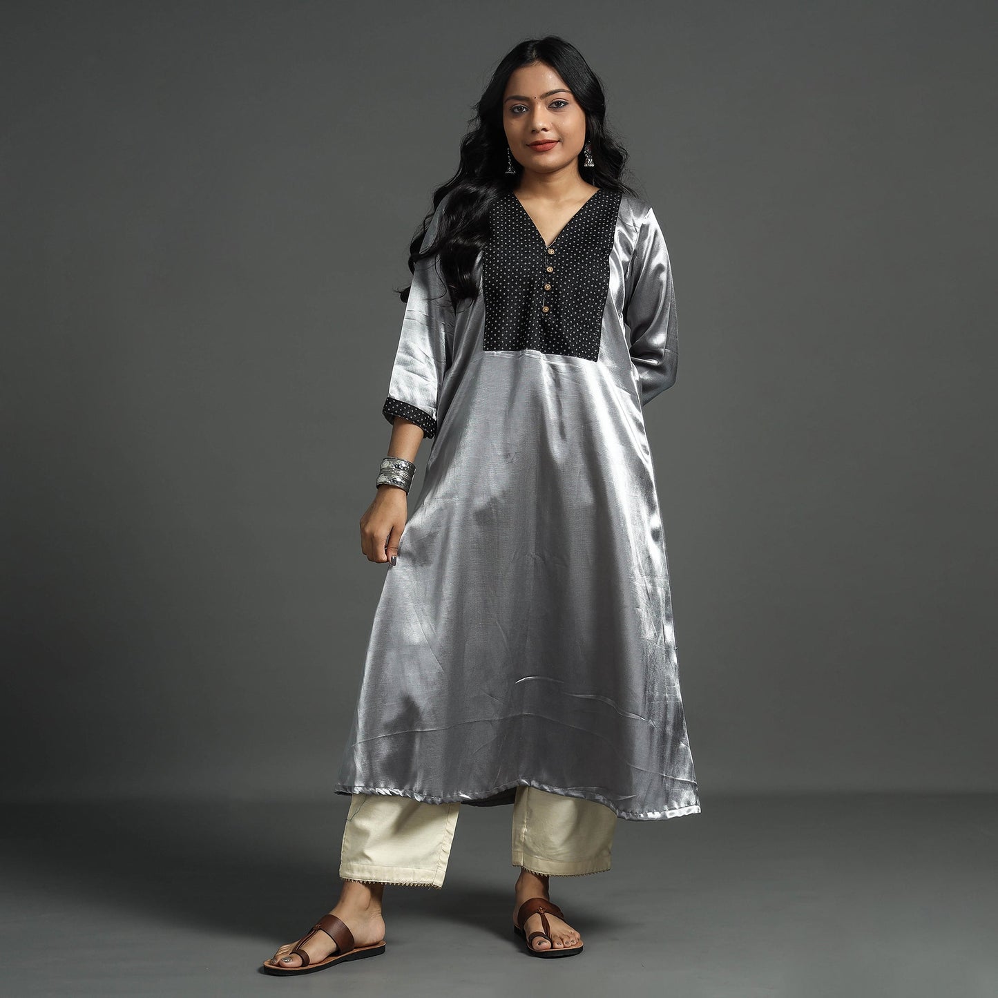 Buy Fiery Rose Pink Plain Mashru Silk with Patchwork Floral Kurta l iTokri.com