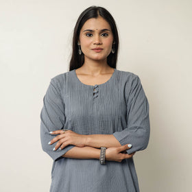  Plain Running Stitch Cotton Pintuck Long Kurta 41 Online at iTokri.com