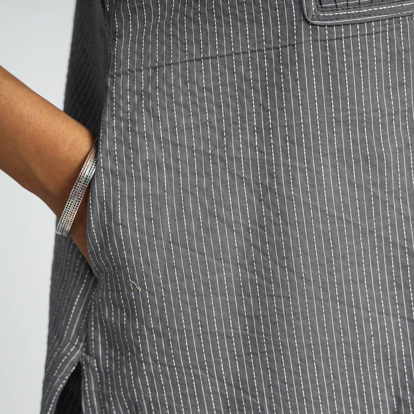 Buy Plain Running Stitch Cotton Pintuck Long Kurta Online at iTokri.com