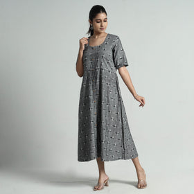 Buy Pochampally Double Ikat Weave Cotton Dress Online l iTokri.com