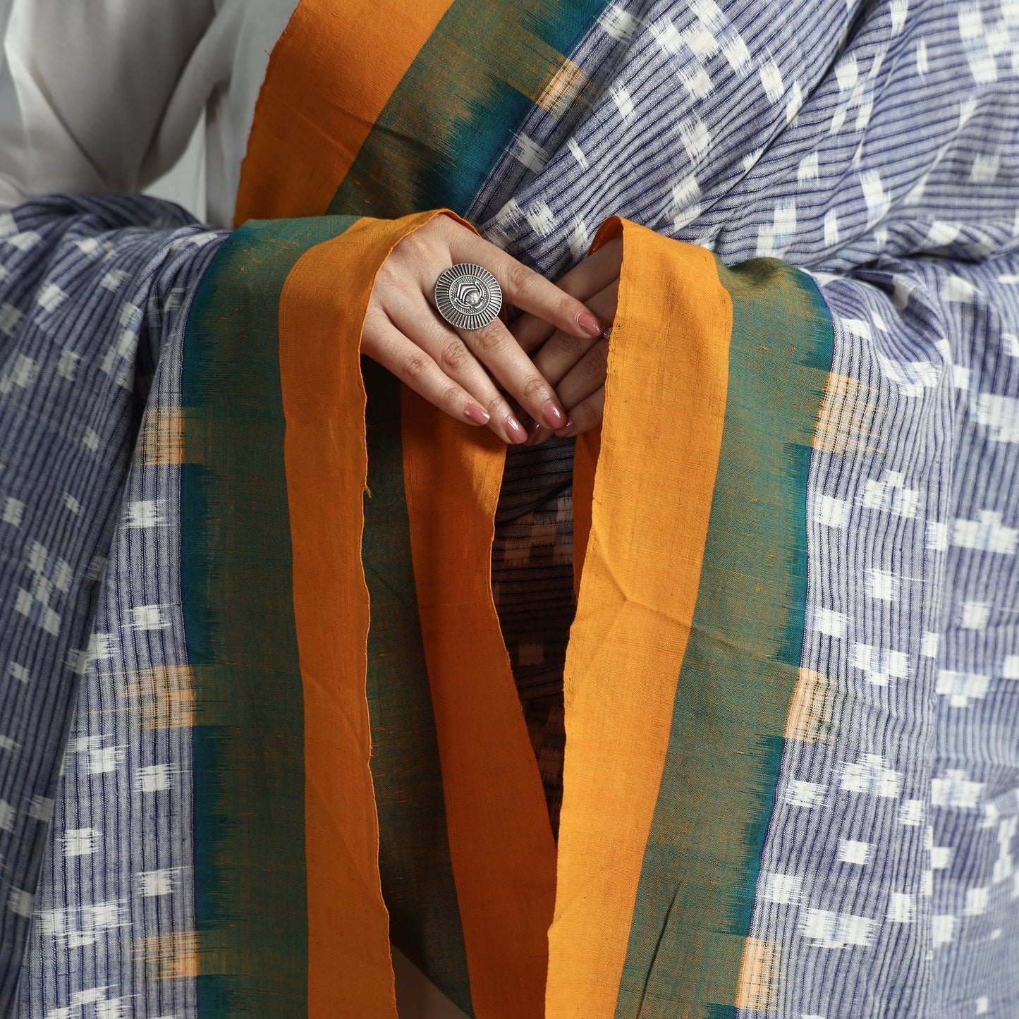  Pochampally Ikat Handloom Cotton Dupatta with Tassels 06 Online 