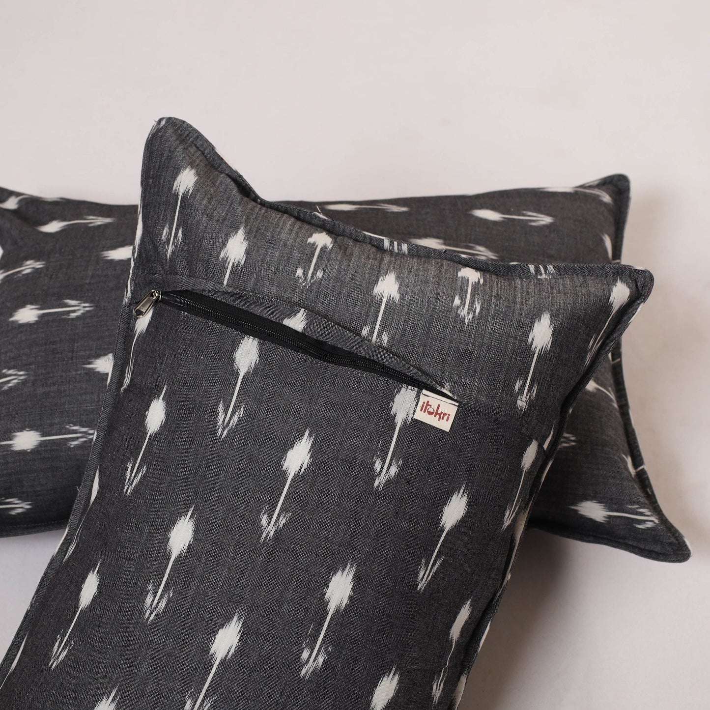 Pochampally ikat weave pillow cover (set of 2) 18