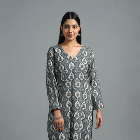  Grey Block Printed Cotton Straight Bagru Kurta for Women