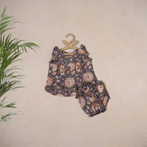 Grey - pure cotton baby girls floral top & shorts (6-12