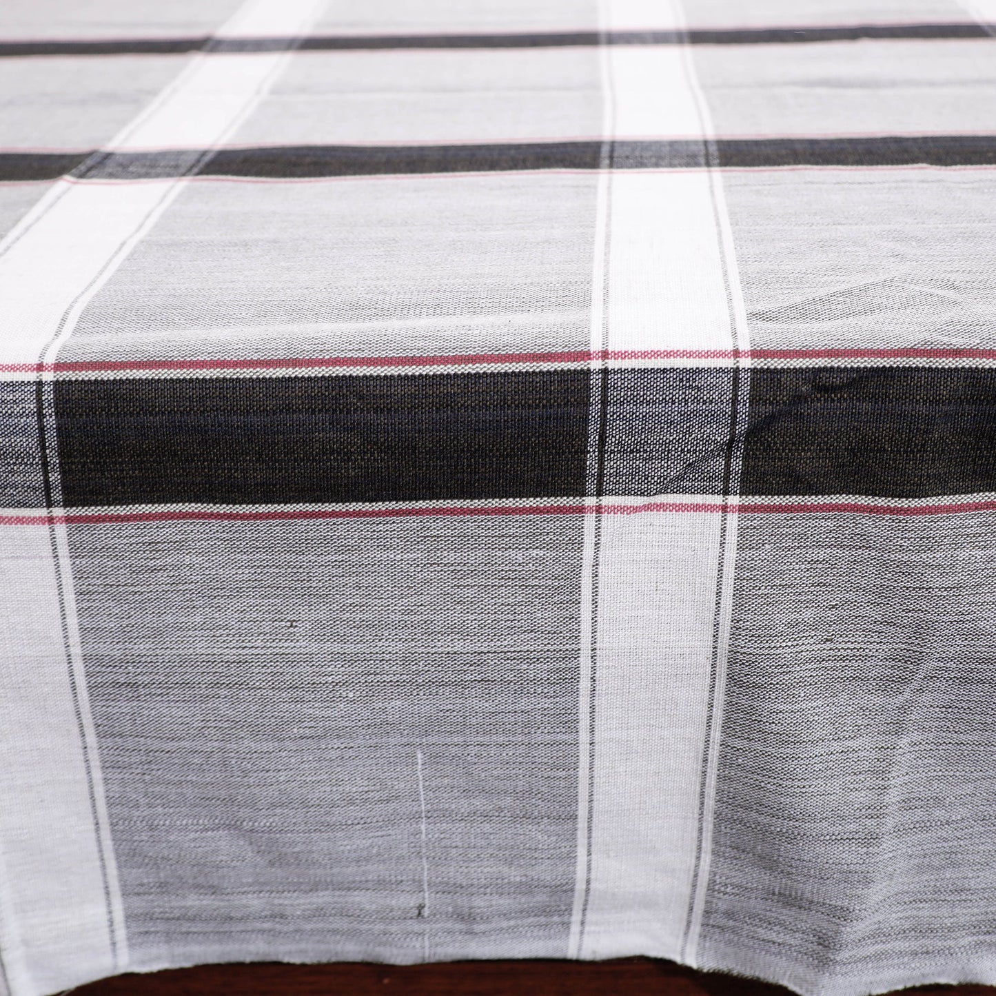 Buy Pure Handloom Cotton Double Bed Cover Online at iTokri.com