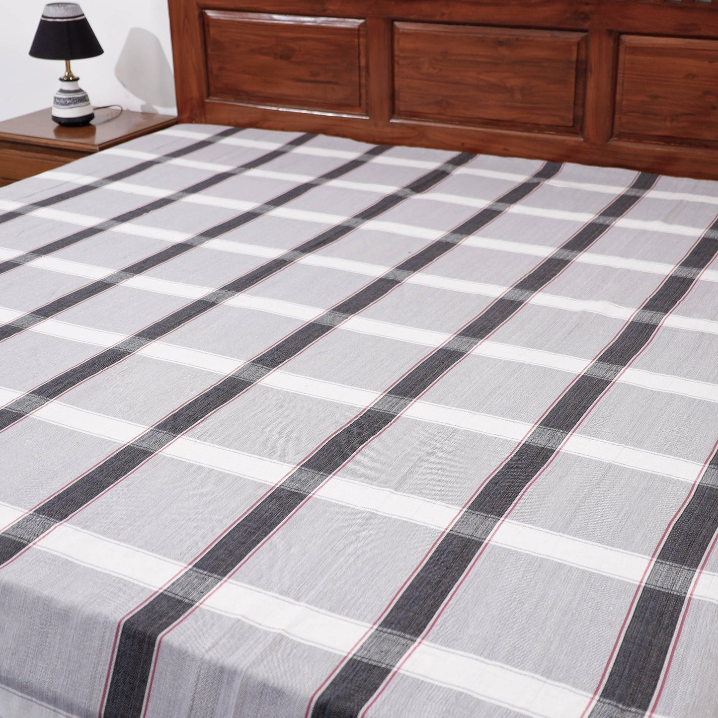 Buy Pure Handloom Cotton Double Bed Cover Online at iTokri.com