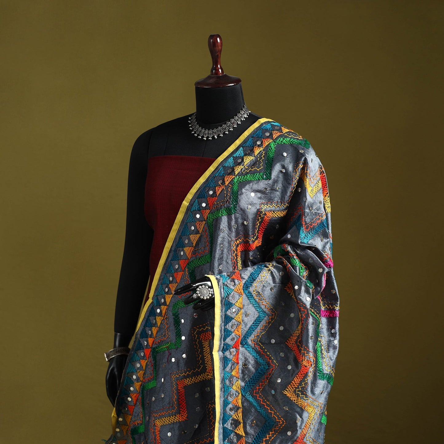Ranihati chanderi silk zig zag hand embroidery dupatta 37