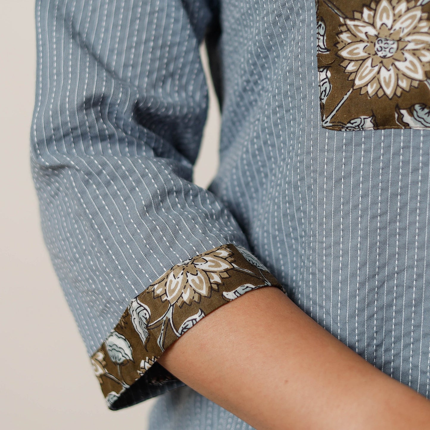  Running Stitch Cotton Straight Kurta with Sanganeri Patchwork 03 Online at iTokri.com