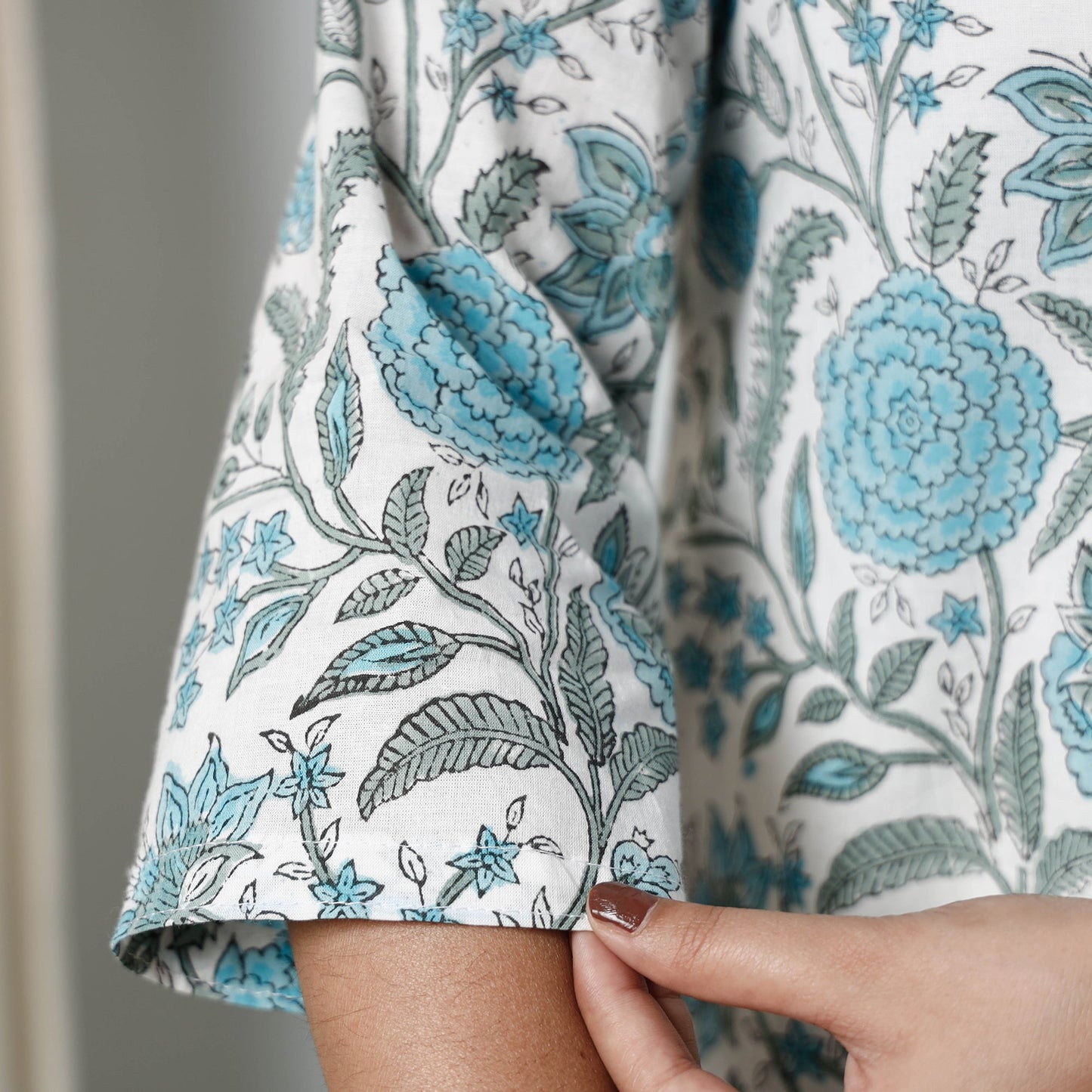 Buy Sanganeri Block Printed Cotton Long Kurta Online l iTokri.com