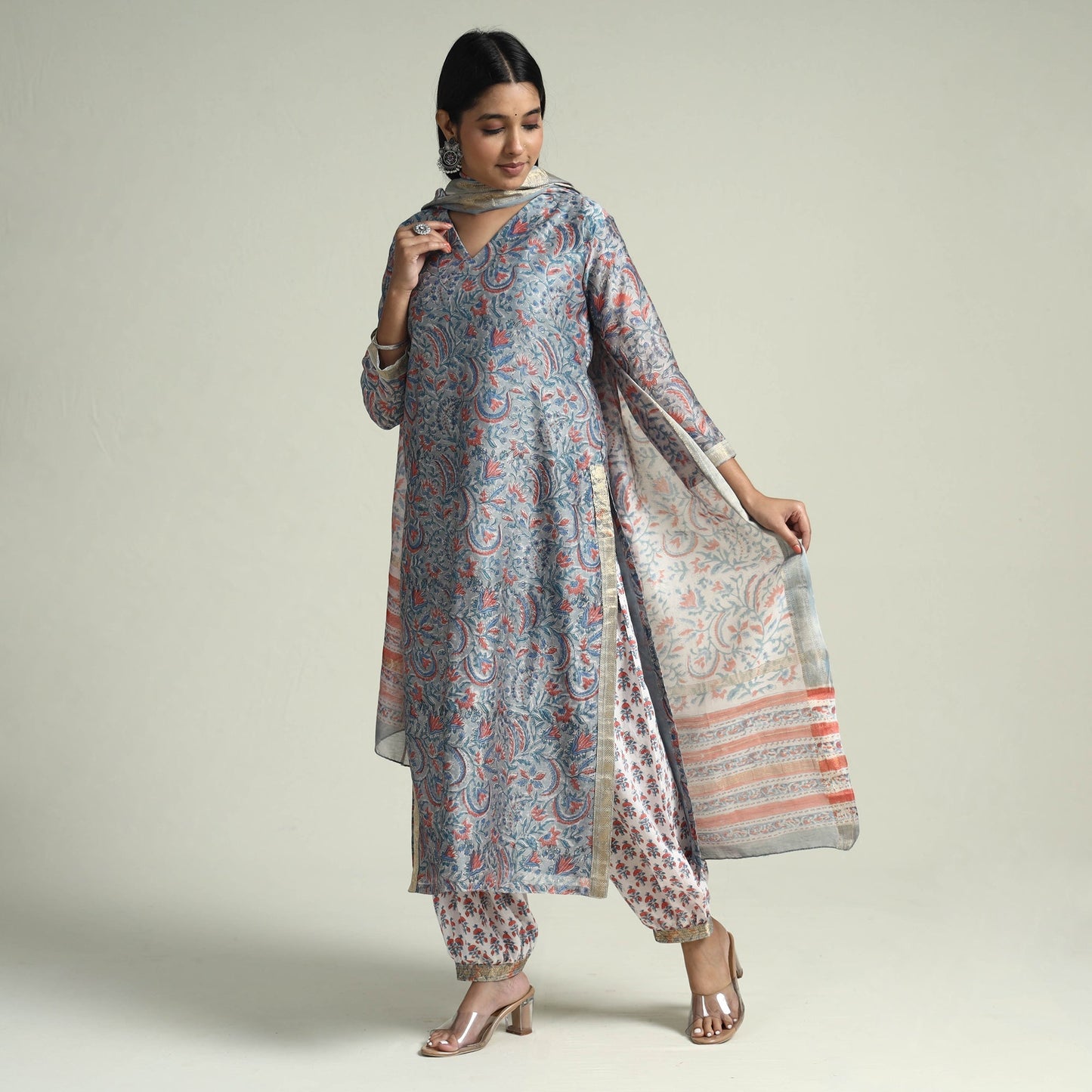  Sanganeri Block Printed Maheshwari Silk Kurta with Palazzo & Dupatta Set Online at iTokri.com