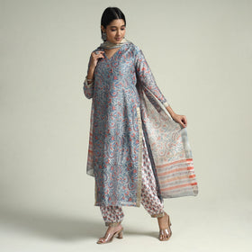  Sanganeri Block Printed Maheshwari Silk Kurta with Palazzo & Dupatta Set Online at iTokri.com