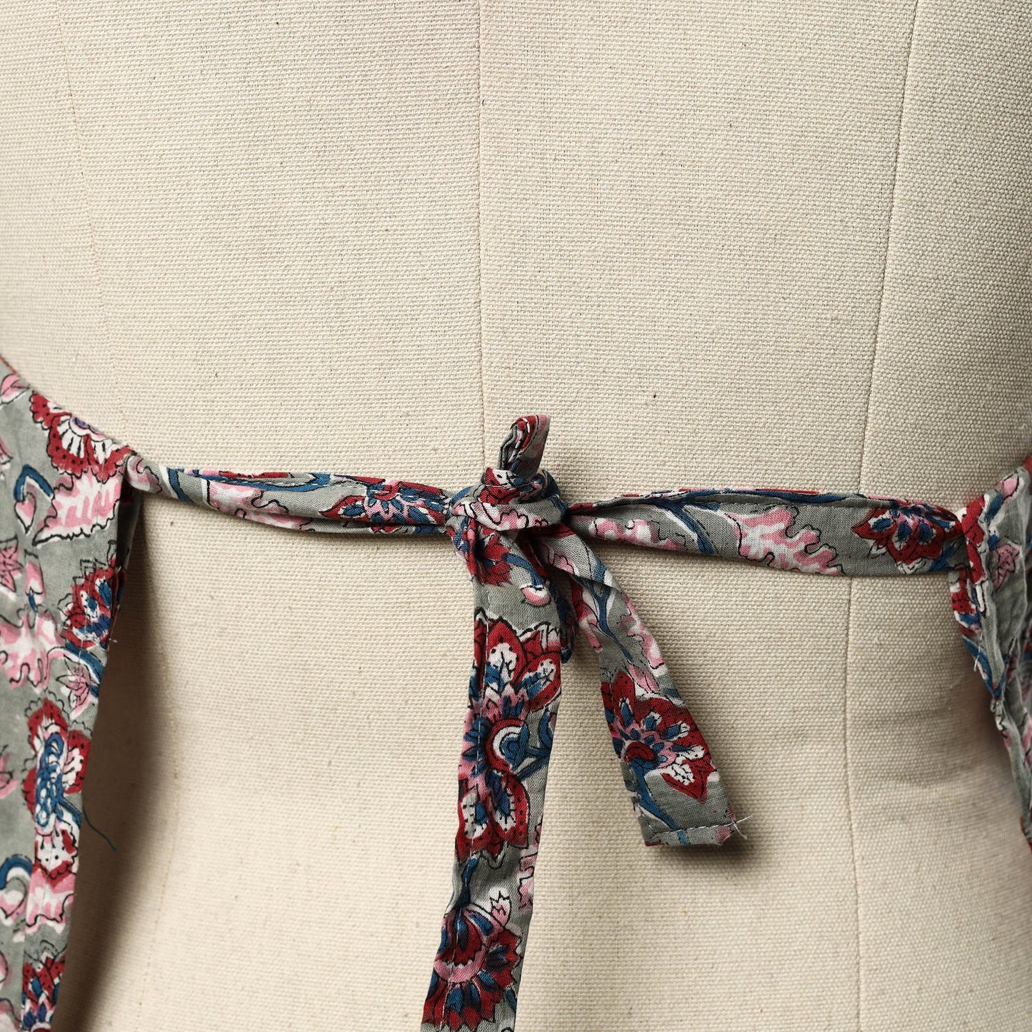 Grey - sanganeri cotton apron with pocket 07 - handcrafted