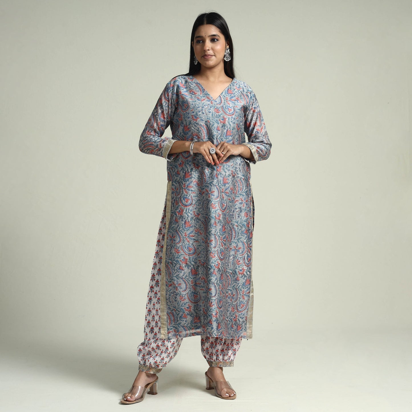  Sanganeri Block Printed Maheshwari Silk Kurta with Palazzo & Dupatta Set Online at iTokri.com