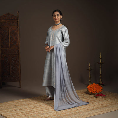 Grey - slub silk gota work plain kurta set (set of 3) 09