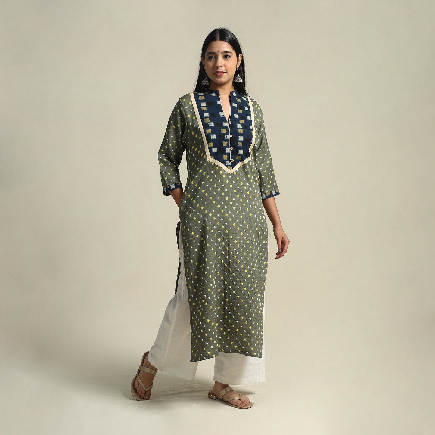 Grey Tie-dye Cotton Patchwork Straight Bandhani Kurta for Women