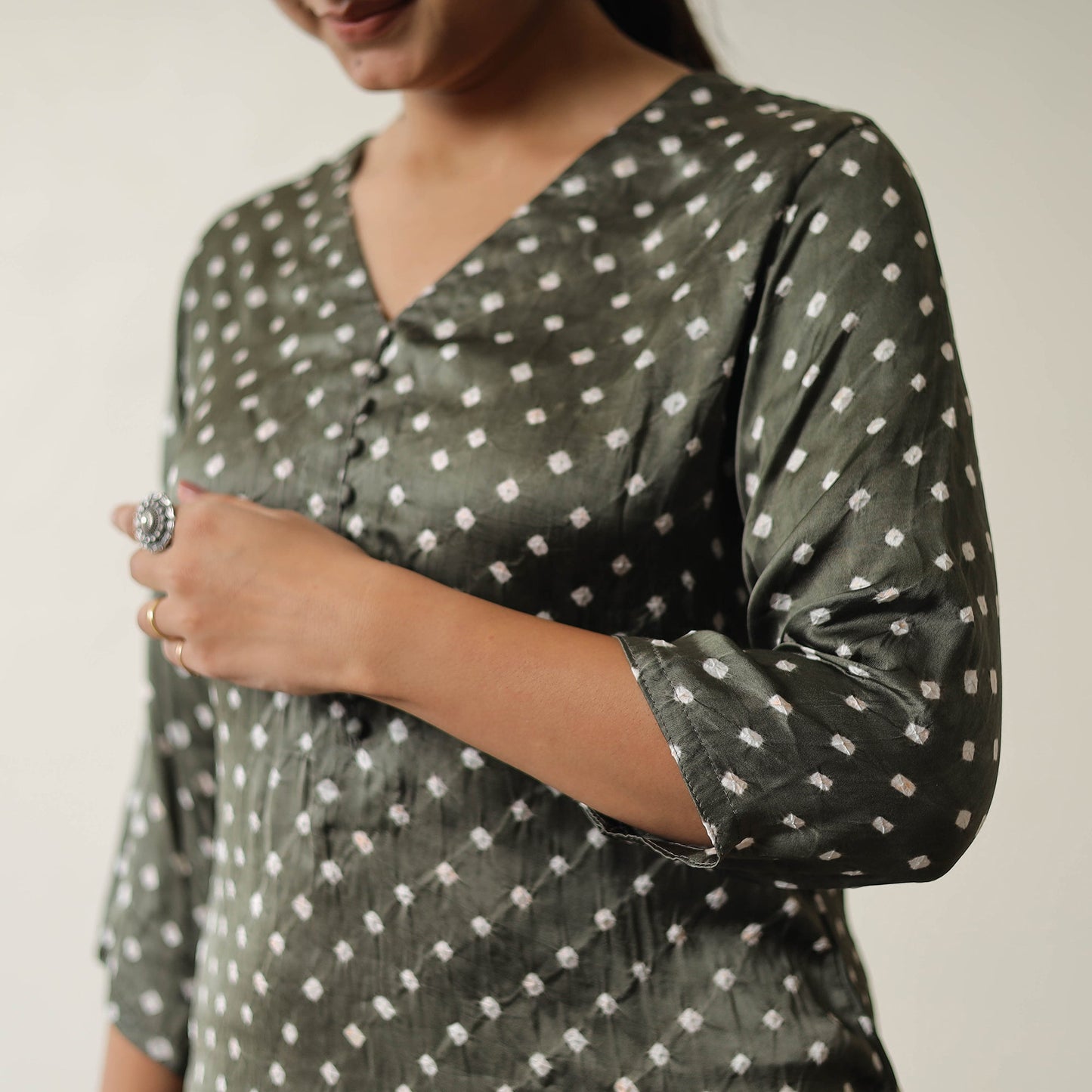 Grey Tie & dye Modal Silk Straight Bandhani Kurta for Women