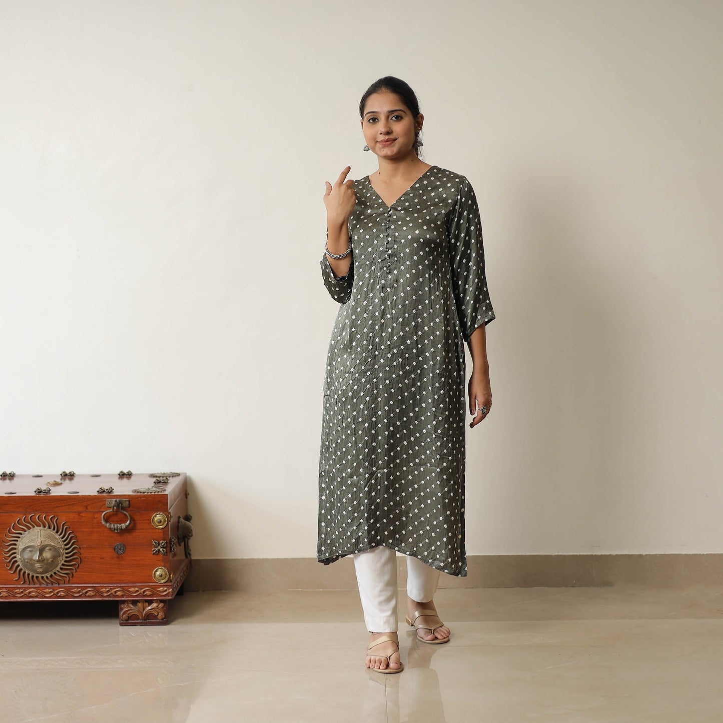 Grey Tie & dye Modal Silk Straight Bandhani Kurta for Women