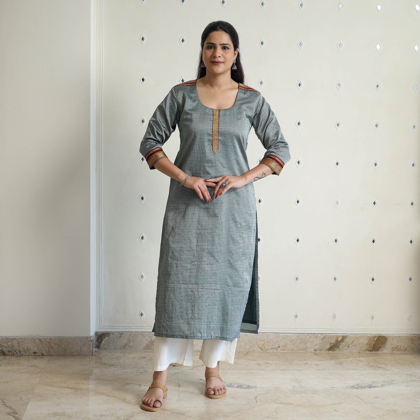 Traditional Khun Straight Kurta for Women