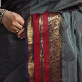Traditional Kanchipuram Cotton Saree with Zari Border 