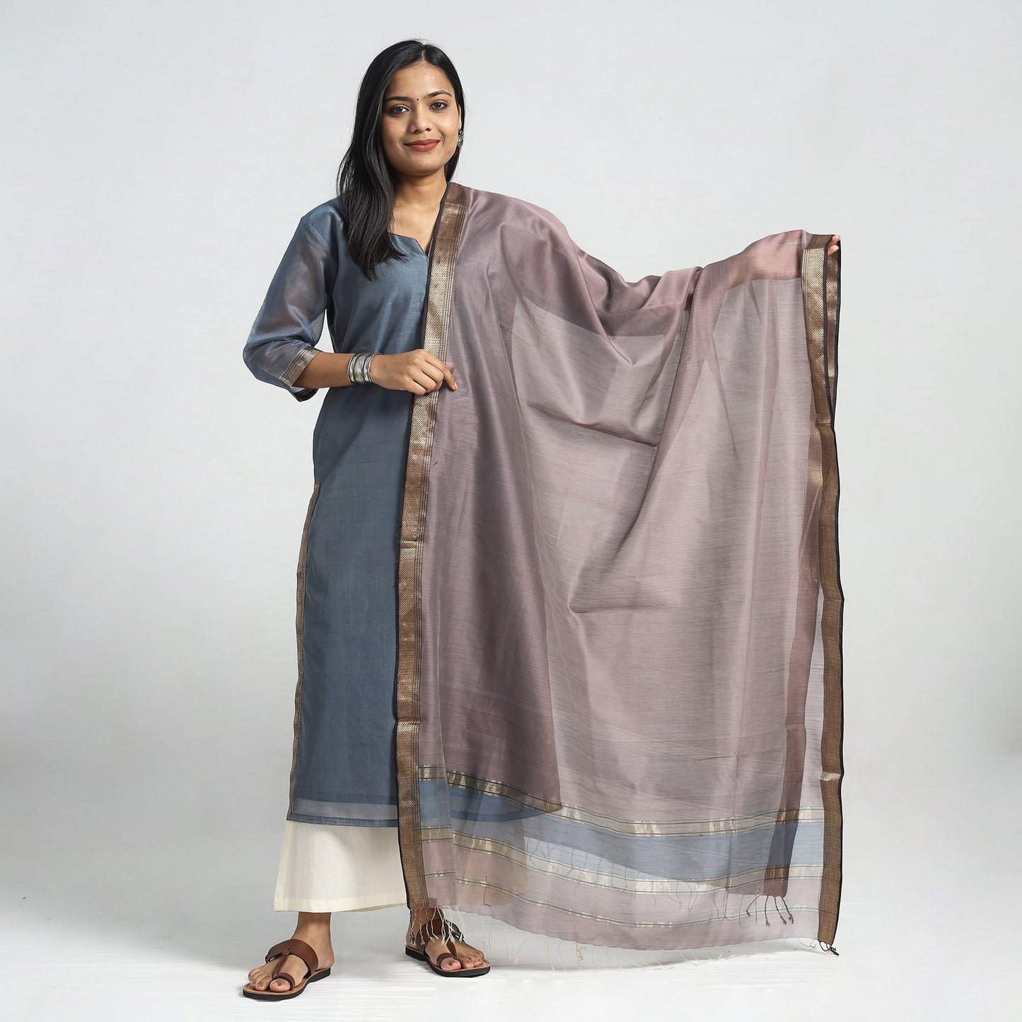 Buy Traditional Maheshwari Handloom Silk Cotton Tissue Zari Work Kurta with Dupatta Set Online at iTokri.com