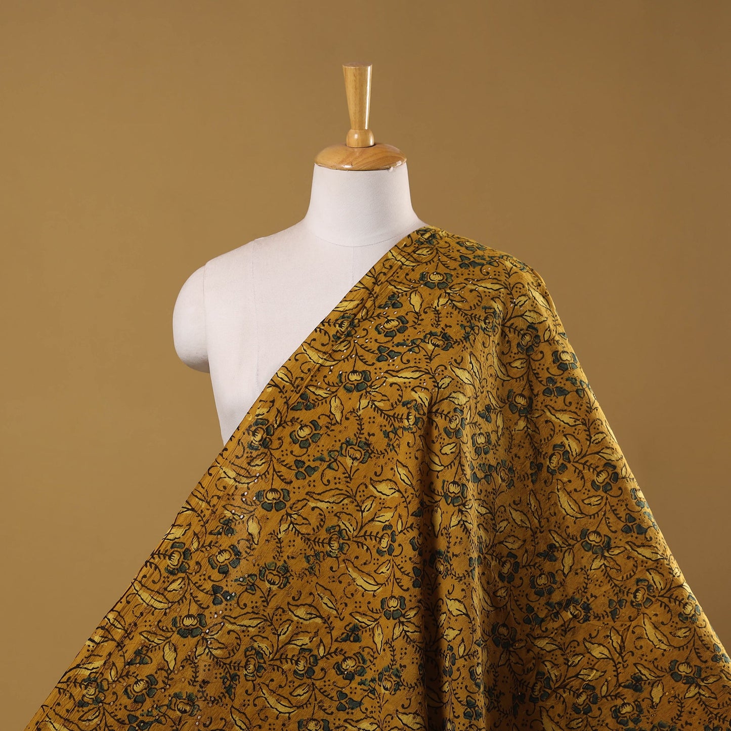 Hakoba natural dyed cotton fabric 09 - handcrafted