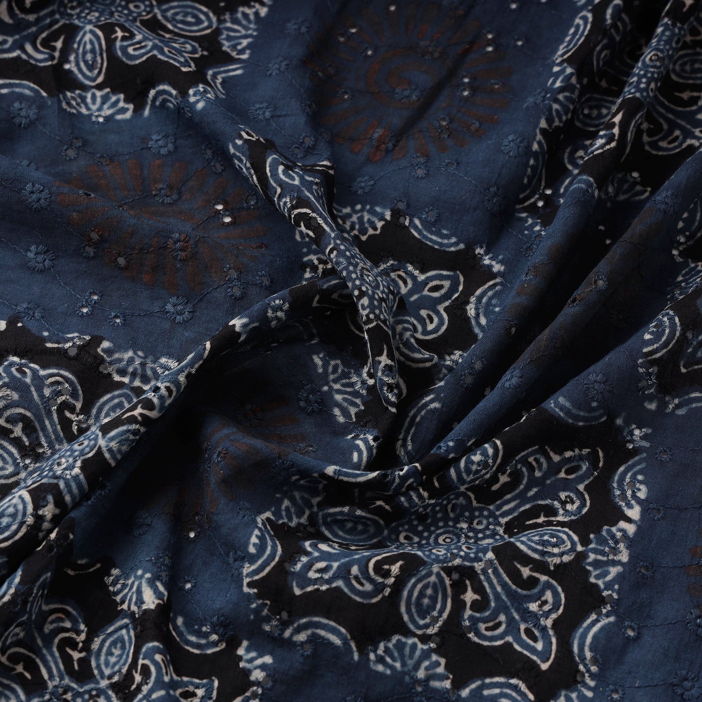 Hakoba natural dyed cotton fabric 19 - handcrafted