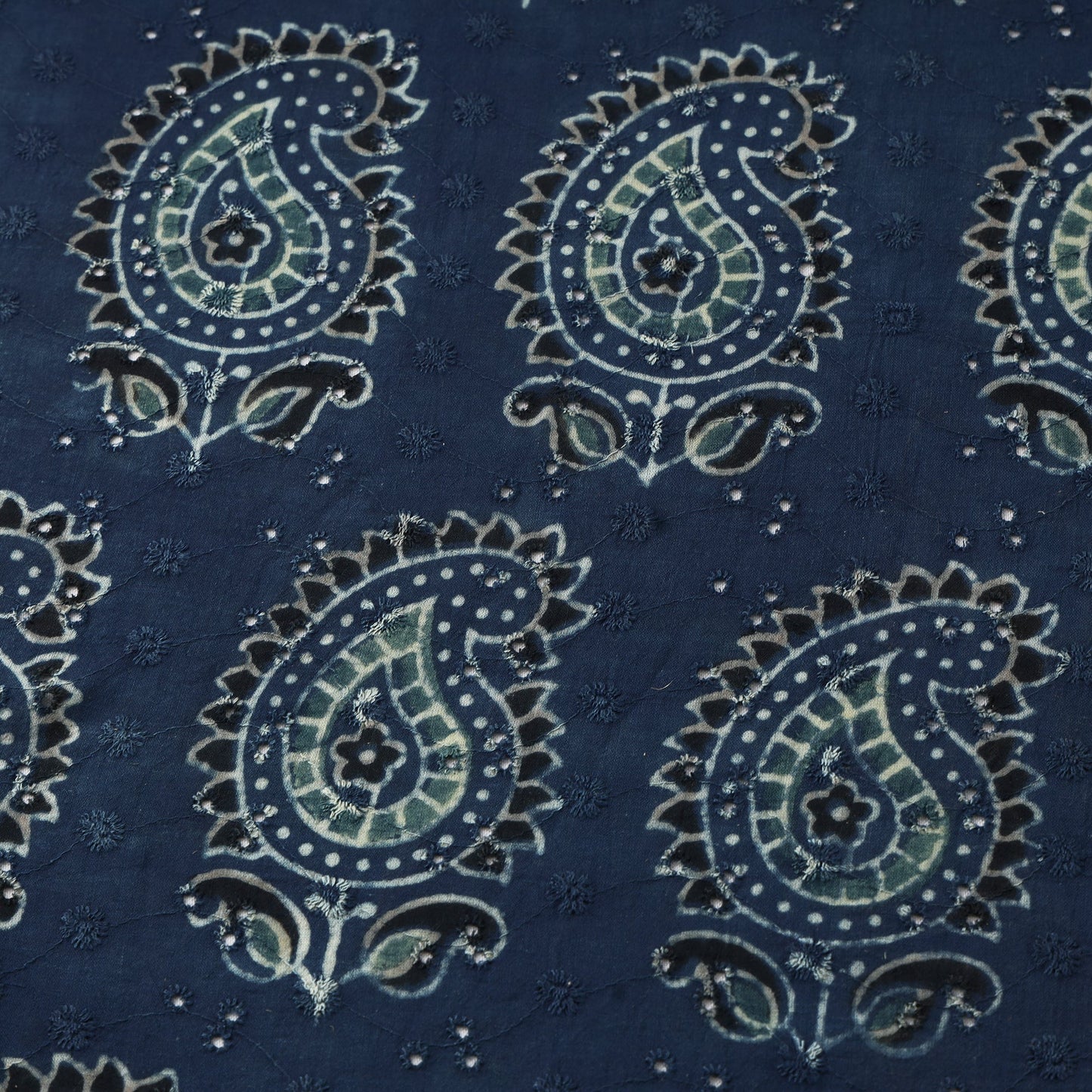 Hakoba natural dyed cotton fabric 23 - handcrafted