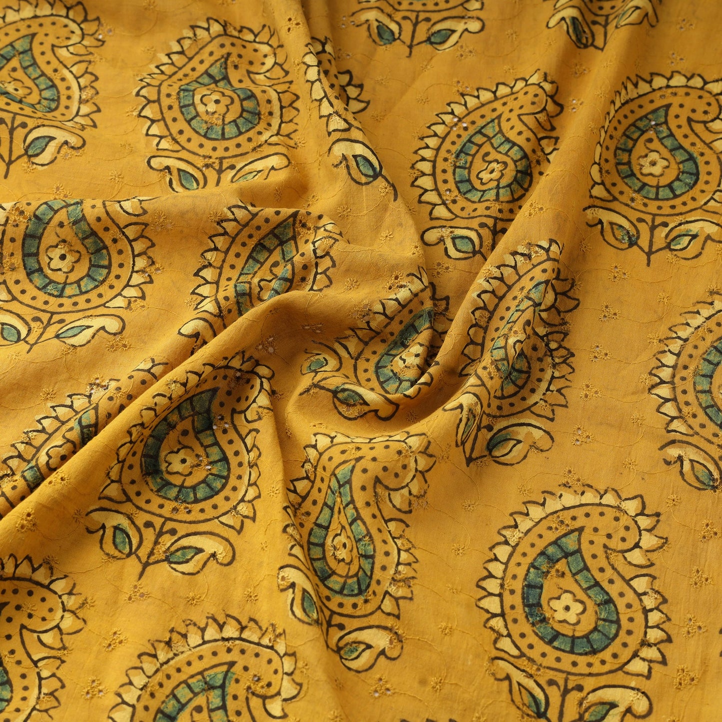 Hakoba natural dyed cotton fabric 36 - handcrafted