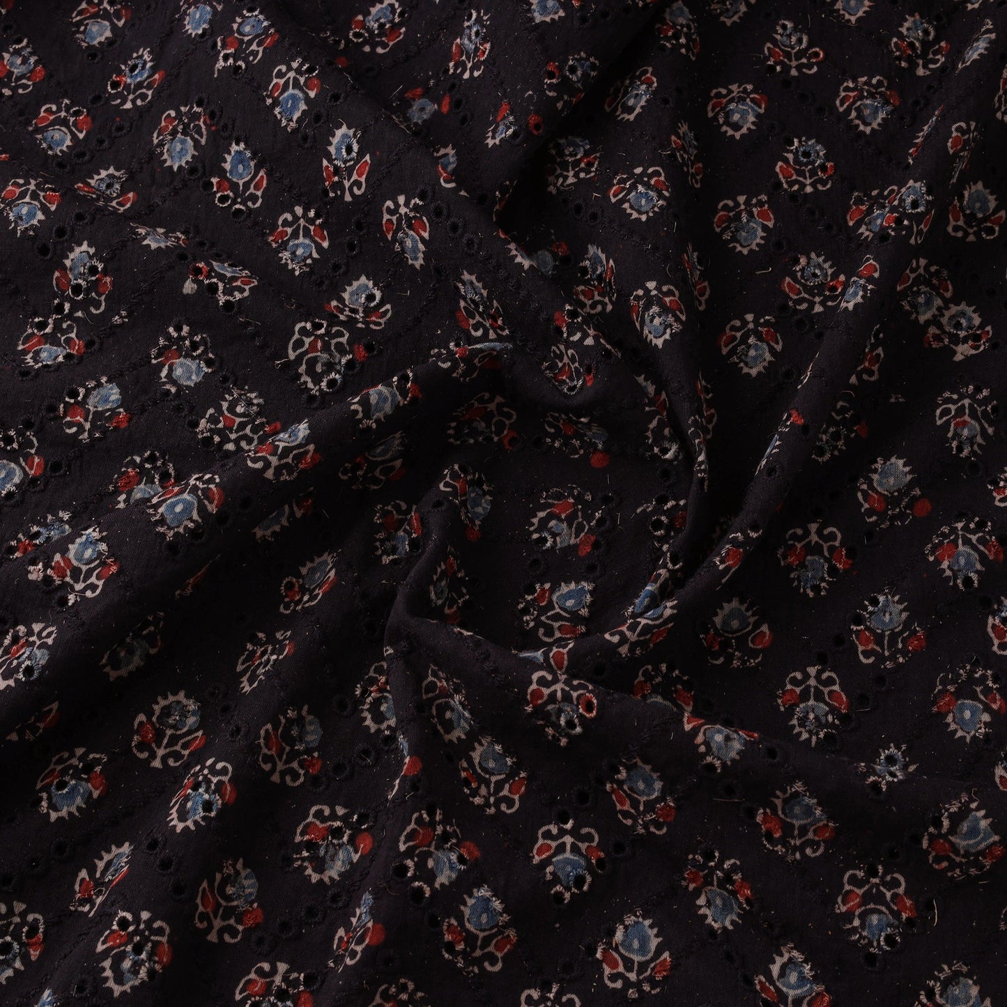 Hakoba natural dyed cotton hand fabric 03 - handcrafted