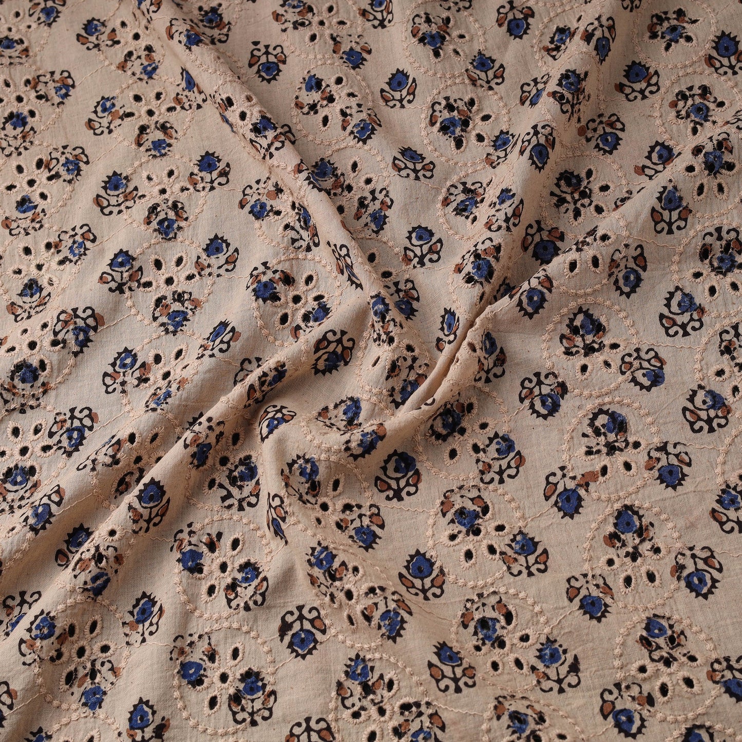 Hakoba natural dyed cotton hand fabric 05 - handcrafted