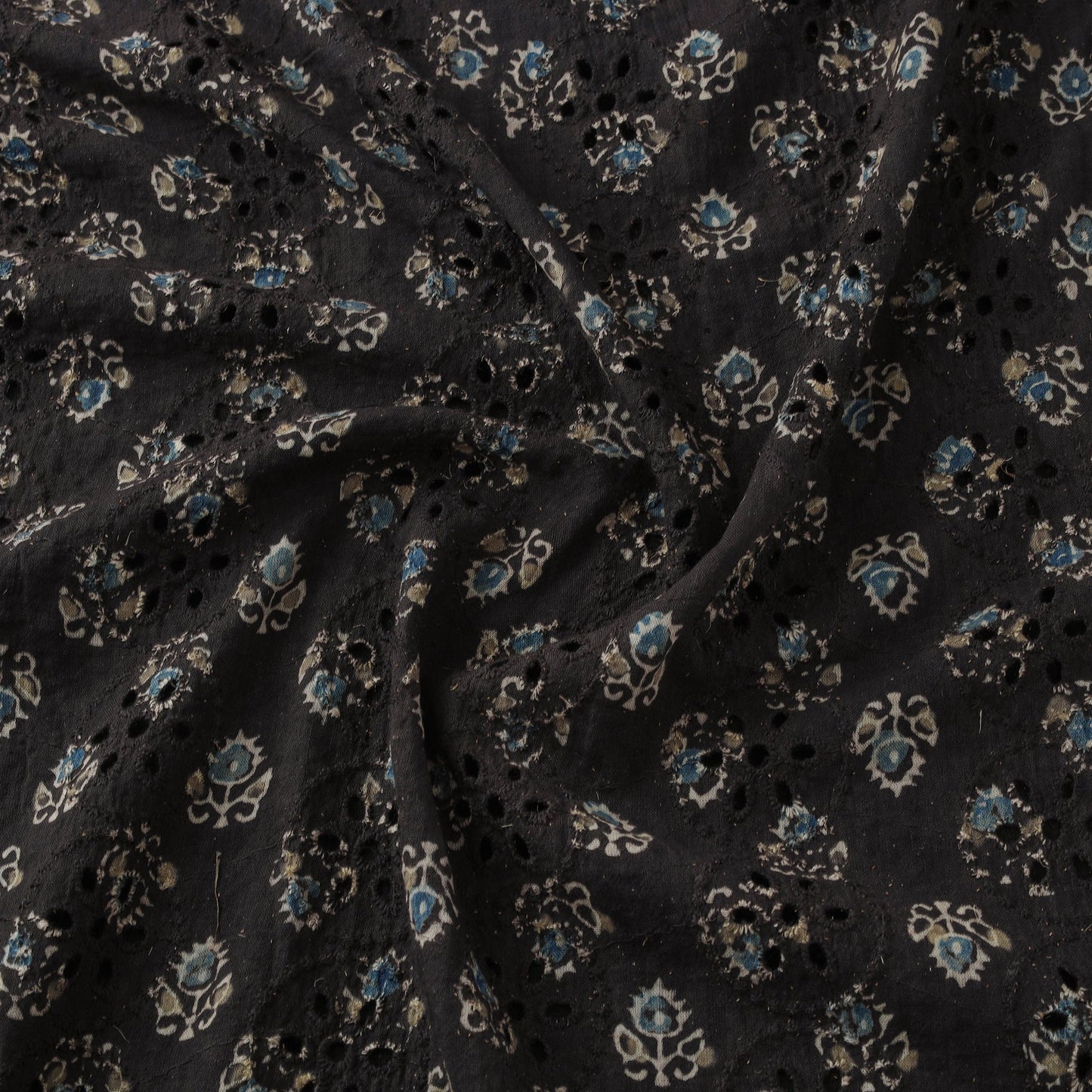 Hakoba natural dyed cotton hand fabric 21 - handcrafted