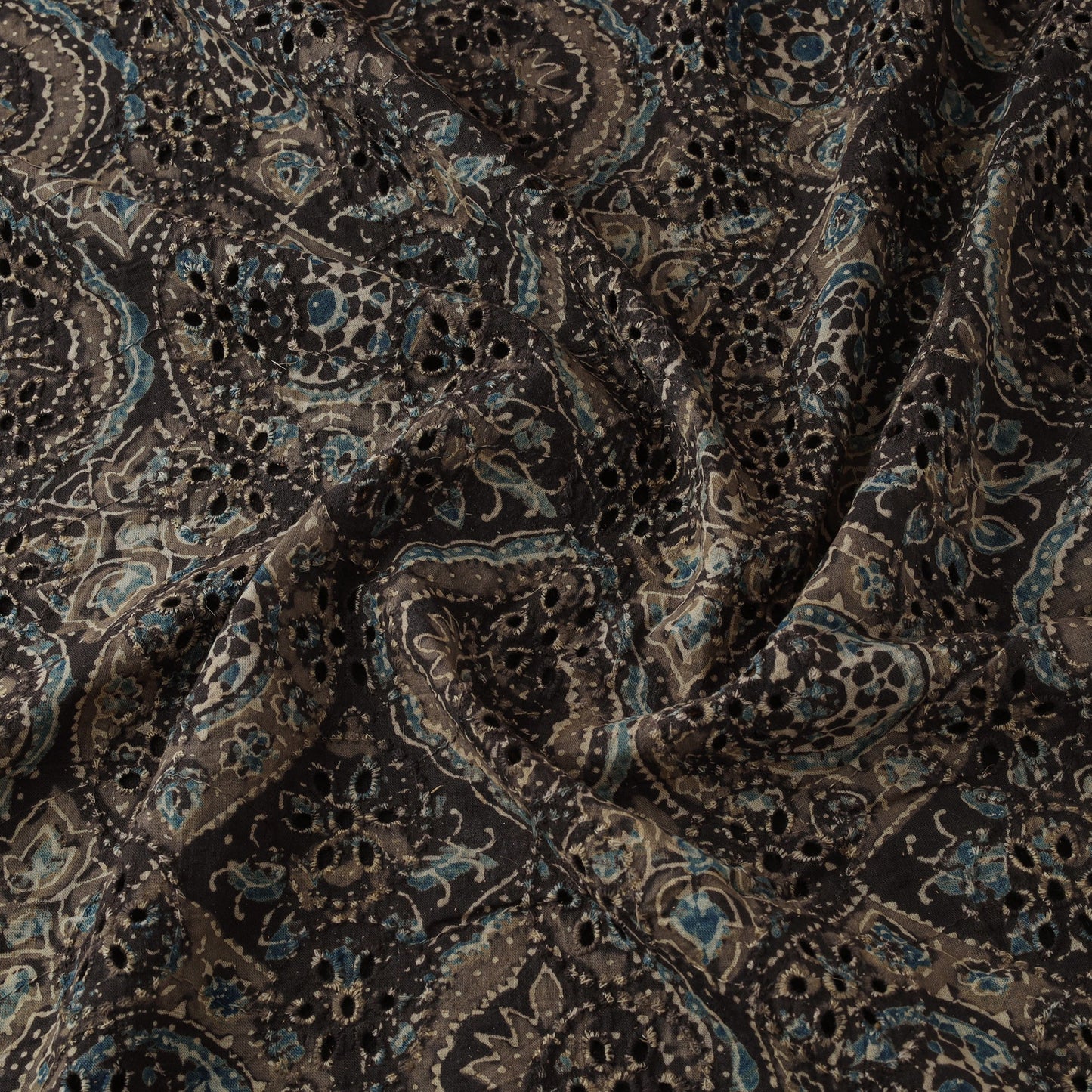 Hakoba natural dyed cotton hand fabric 34 - handcrafted