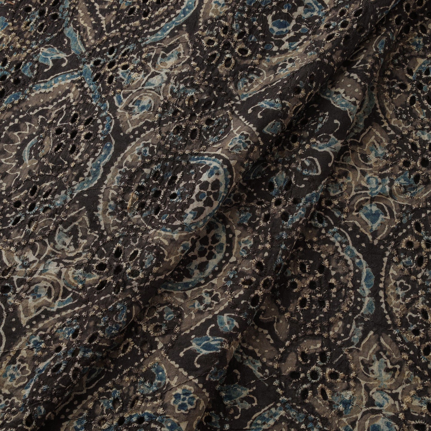 Hakoba natural dyed cotton hand fabric 34 - handcrafted