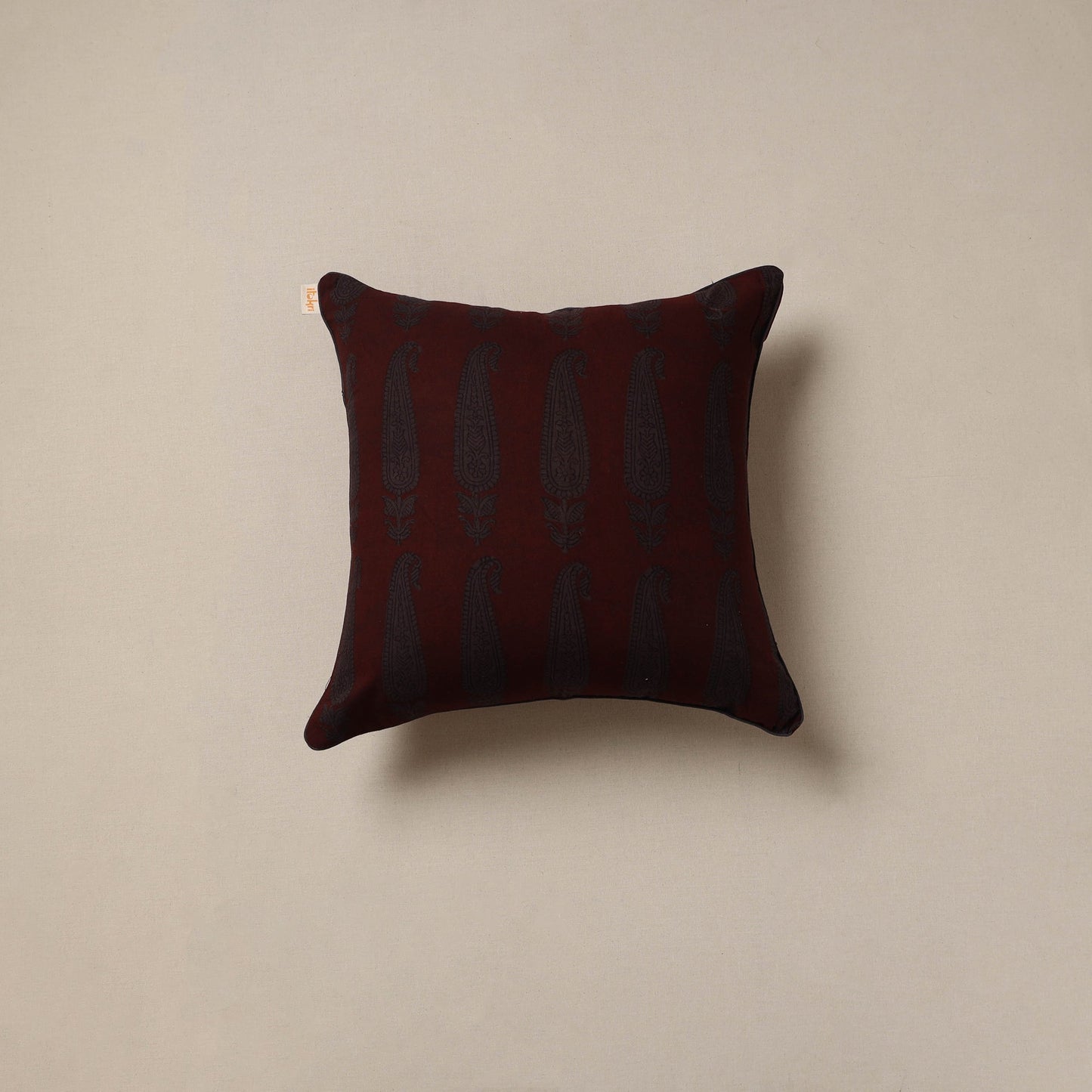 Hand bagh cushion cover 46 - handcrafted
