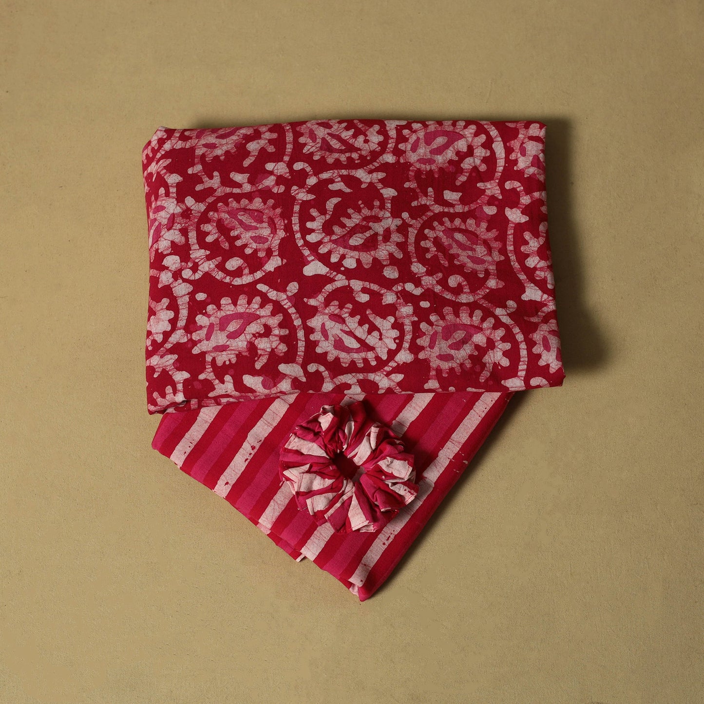 Hand batik cotton 2pc unstitched dress material 04